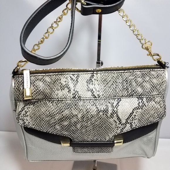Kate Landry Handbags - Pre-Loved Snake print Crossbody
